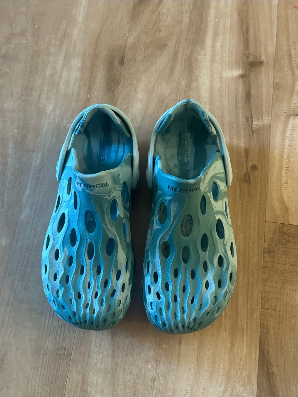 NEW MERRELL KIDS JUNIOR us size 1